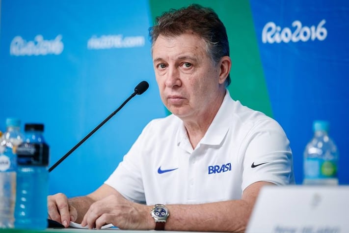 basquete-brasileiro-faz-campanha-pifia-e-da-adeus-aos-jogos-olimpiadas-rio-2016-ruben-magnano