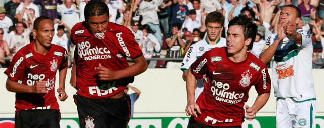 camisas-mais-bonitas-do-corinthians-vermelha