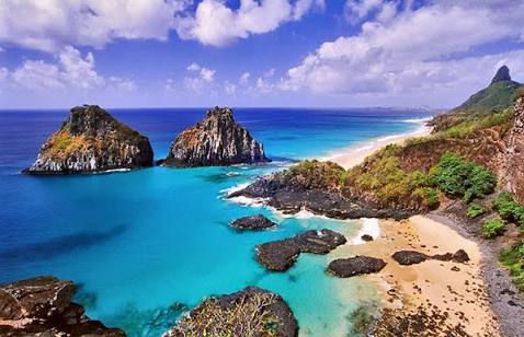 praias-de-surf-no-brasil-Fernando-De-Noronha