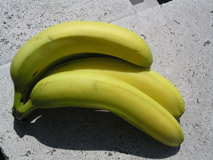 saude-em-dia-saiba-como-o-potassio-ajuda-a-controlar-a-pressao-banana