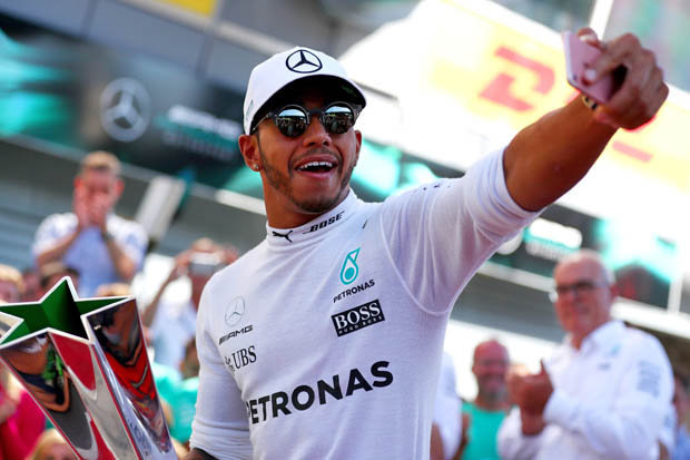 Lewis-Hamilton-Mercedes-1.jpg