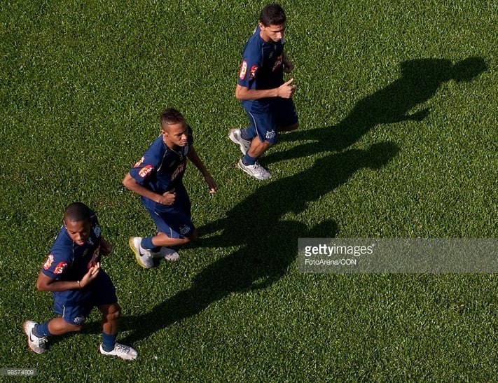 neymar-robinho-ganso-relembre-os-melhores-trios-de-atacantes-da-historia