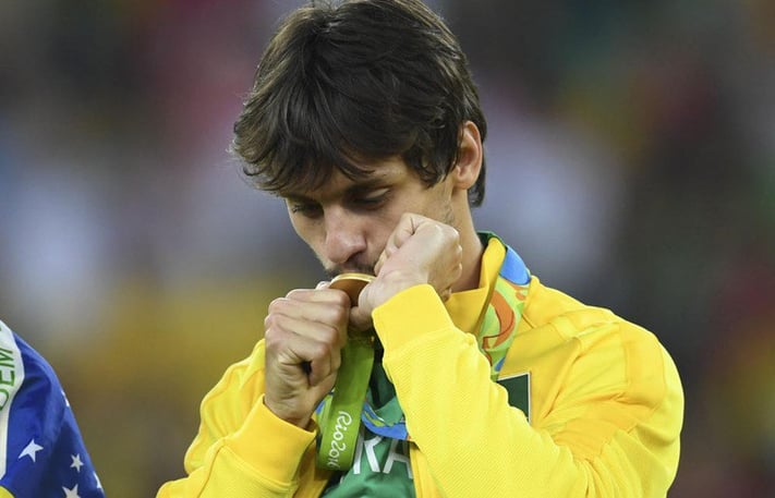 renova-ou-nao-entenda-por-que-rodrigo-caio-precisa-ficar-no-sao-paulo-olimpiada-brasil