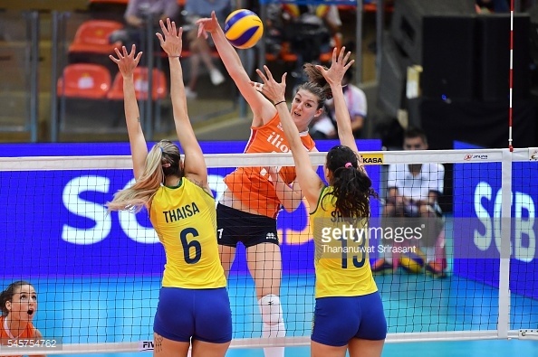 jogadoras-de-volei-mais-alta-da-superliga-anne