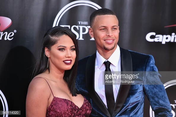 top-as-mulheres-mais-gatas-dos-jogadores-que-atuam-na-nba-ayesha