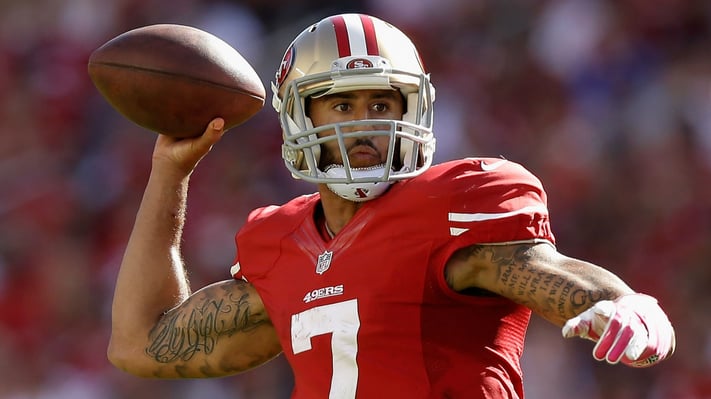 colin-kaepernick-nfl-maiores-contratos-da-historia-do-futebol-americano