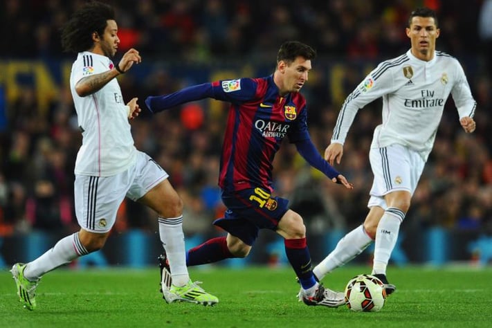 Por que Cristiano Ronaldo e Lionel Messi são os maiores jogadores da  década? - Mídia NINJA