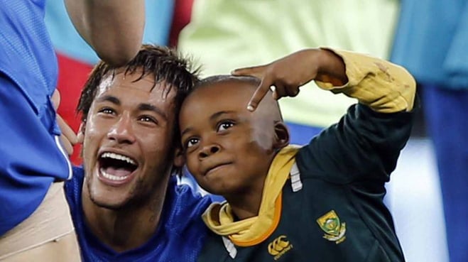 neymar-criancas-e-seus-idolos.jpg