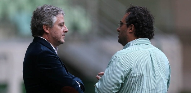 paulo-nobre-e-alexandre-mattos-conversam-no-allianz-parque-durante-treino-do-palmeiras-1463185682863_615x300.jpg