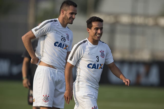 renato-corinthians-augusto-jadson-desafios-brasileirao