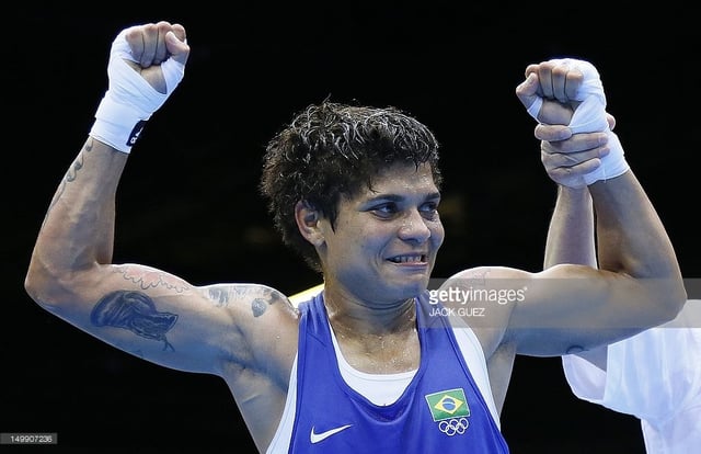 rio-2016-atletas-brasileiros-preparados-para-conquistar-medalhas-adriana-araujo-boxe.jpg