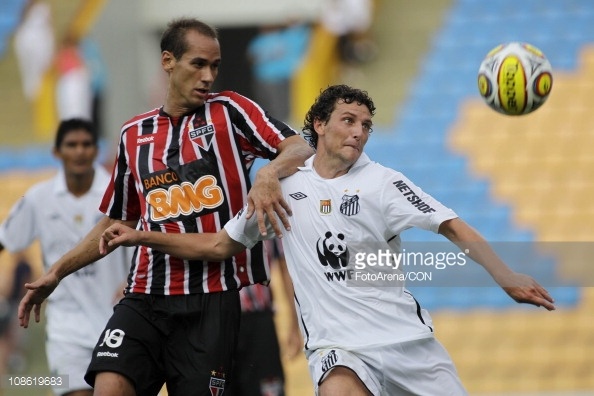 jogadores-tocedor-do-sao-paulo-rodrigo-souto-penapolense