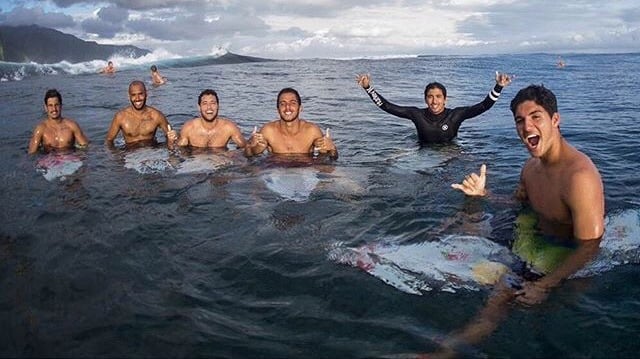 surfistas-brasileiros-brazilian-storm.jpg