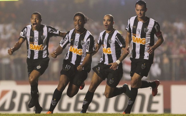 Lendas do Atlético-MG tem tabela de Ronaldinho e Reinaldo, gol de Pierre e  Guilherme artilheiro, atlético-mg